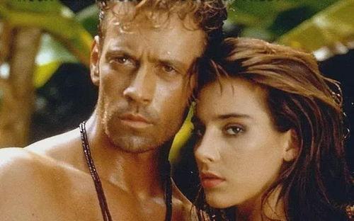 泰山h版在线观看,巅峰对决，在线观看巅峰盛宴