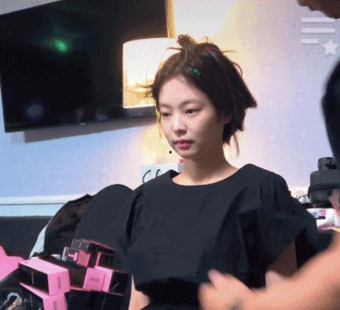 明星正骨微调,揭秘明星美颜的秘密武器