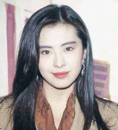 港式女明星,风华绝代，璀璨星空下的璀璨明珠